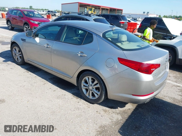 2013 Kia Optima EX с VIN 5XXGN4A73DG236293, выставлен на аукционе IAAI как лот 42366969 с пробегом 160 886 миль миль и . История ставок и продаж доступна на DreamBid. Изображение 3.