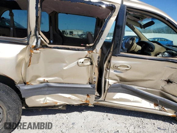 2000 Dodge Caravan SE with VIN 2B4GP44G2YR655543, listed as a Copart auction lot 42619794 with Not Provided miles and Salvage Title. Bid and sale history available at DreamBid. Image 11.