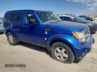 2008 Dodge Nitro SXT z VIN 1D8GU28K18W137902, wystawiony jako Copart lot #54234025 z przebiegiem 198 605 mil mil oraz Czysty tytuł • Clean title. Historia ofert i sprzedaży dostępna na DreamBid. Obrazek 4.