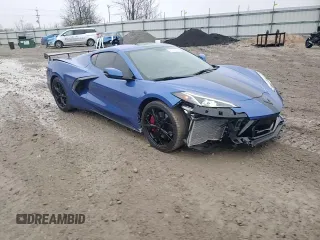 2020 Chevrolet Corvette 3LT z VIN 1G1Y82D45L5111115, wystawiony jako Copart lot #81969184 z przebiegiem 11 940 mil mil oraz Czysty tytuł • Clean title. Historia ofert i sprzedaży dostępna na DreamBid. Obrazek 11.