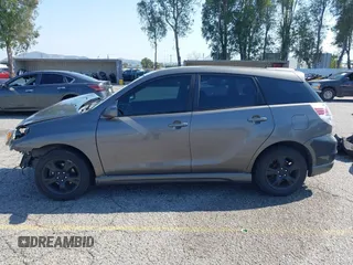 2005 Toyota Matrix STD with VIN 2T1KR32E85C342284, listed as a IAAI auction lot 41987434 with 280,984 mi miles and . Bid and sale history available at DreamBid. Image 15.