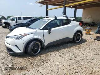 2018 Toyota C-HR XLE с VIN NMTKHMBX0JR012035, выставлен на аукционе Copart как лот 59131105 с пробегом 93 444 миль миль и Списание • Salvage title. История ставок и продаж доступна на DreamBid. Изображение 1.