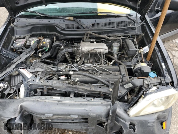 1998 Honda CR-V LX z VIN JHLRD184XWC103414, wystawiony jako Copart lot #54770395 z przebiegiem 233 166 mil mil oraz Szkoda całkowita • Salvage title. Historia ofert i sprzedaży dostępna na DreamBid. Obrazek 11.
