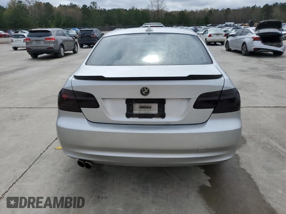 2011 BMW 3 Series 328i xDrive with VIN WBAKF5C5XBE586494, listed as a Copart auction lot 49692595 with 239,048 mi miles and Salvage title. Bid and sale history available at DreamBid. Image 6.