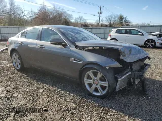 2019 Jaguar XE 25t Premium with VIN SAJAJ4FX1KCP49504, listed as a Copart auction lot 86698644 with 0 mi miles and Salvage Title. Bid and sale history available at carsss.com. Image 4.