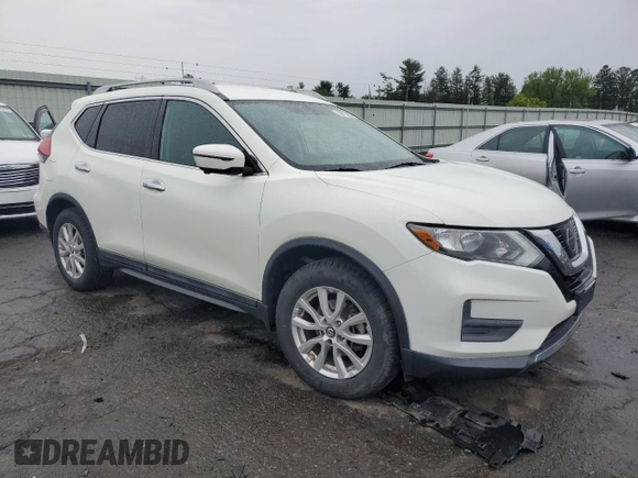 2017 Nissan Rogue SL z VIN 5N1AT2MT9HC881847, wystawiony jako Copart lot #58715515 z przebiegiem 87 941 mil mil oraz Szkoda całkowita • Salvage title. Historia ofert i sprzedaży dostępna na DreamBid. Obrazek 4.