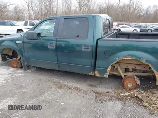 2007 Ford F-150 XLT with VIN 1FTPW14V87KA46425, listed as a IAAI auction lot 41927510 with 268,978 mi miles. Bid and sale history available at carsss.com. Image 6.