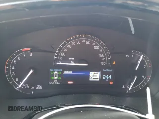 2017 Cadillac XT5 Luxury AWD with VIN 1GYKNDRS0HZ180703, listed as a Copart auction lot 58793895 with 30,339 mi miles and Salvage title. Bid and sale history available at DreamBid. Image 9.