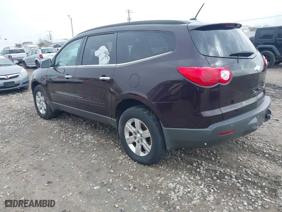 2010 Chevrolet Traverse LT w/1LT with VIN 1GNLRFED6AS128922, listed as a IAAI auction lot 41984488 with 234,873 mi miles. Bid and sale history available at carsss.com. Image 3.