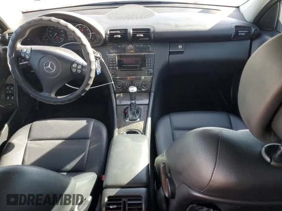 2007 Mercedes-Benz C 230 Sport with VIN WDBRF52H57F920704, listed as a Copart auction lot 41866955 with 93,551 mi miles and Salvage title. Bid and sale history available at DreamBid. Image 8.