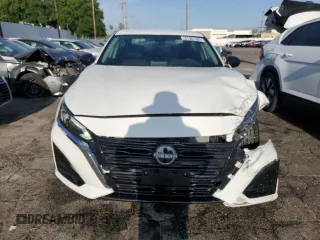 2025 Nissan Altima SV with VIN 1N4BL4DV1SN370799, listed as a Copart auction lot 53916015 with 1,134 mi miles and Salvage Title. Bid and sale history available at DreamBid. Image 5.