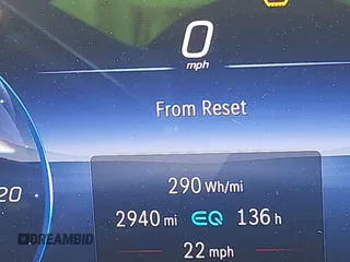 2024 Mercedes-Benz EQB 250+ z VIN W1N9M0CB7RN109945, wystawiony jako IAAI lot #42100727 z przebiegiem 2 940 mil mil oraz . Historia ofert i sprzedaży dostępna na DreamBid. Obrazek 15.