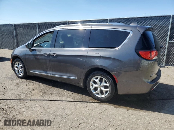 2017 Chrysler Pacifica Touring L Plus with VIN 2C4RC1EGXHR778592, listed as a Copart auction lot 54518165 with 189,760 mi miles and Clean Title. Bid and sale history available at DreamBid. Image 2.