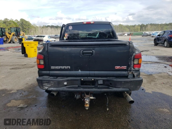 2005 GMC Sierra 1500 SLE with VIN 1GTEK14T05Z235687, listed as a Copart auction lot 51232225 with Not provided miles and Salvage title. Bid and sale history available at DreamBid. Image 6.