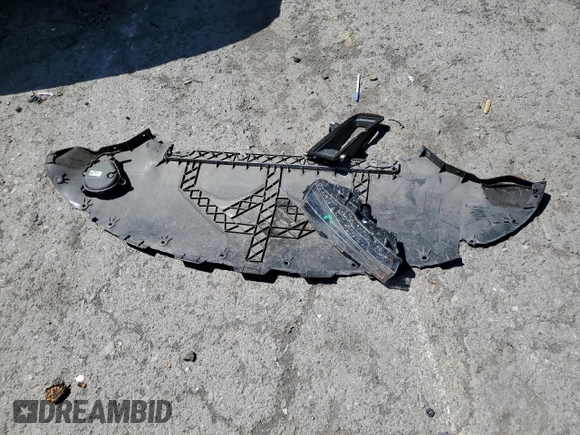 2023 Tesla Model 3 z VIN 5YJ3E1EA2PF578151, wystawiony jako Copart lot #56211295 z przebiegiem 19 590 mil mil oraz Szkoda całkowita • Salvage title. Historia ofert i sprzedaży dostępna na DreamBid. Obrazek 12.