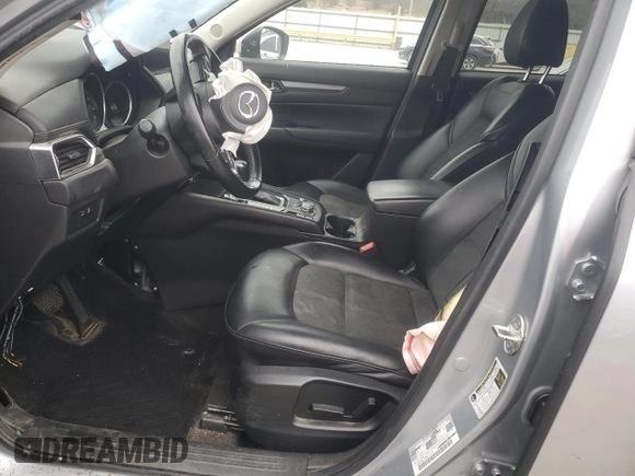 2020 Mazda CX-5 Touring z VIN JM3KFBCM2L0768348, wystawiony jako Copart lot #87813065 z przebiegiem Nie podano mil oraz Szkoda całkowita • Salvage title. Historia ofert i sprzedaży dostępna na DreamBid. Obrazek 7.