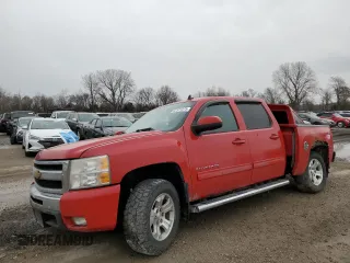2011 Chevrolet Silverado 1500 LT with VIN 3GCPKSE33BG218181, listed as a Copart auction lot 47371575 with 194,642 mi miles and Salvage Title. Bid and sale history available at carsss.com. Image 1.