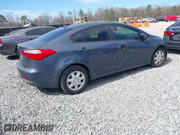 2016 Kia Forte LX with VIN KNAFK4A67G5571834, listed as a IAAI auction lot 41706701 with 100,621 mi miles. Bid and sale history available at carsss.com. Image 4.