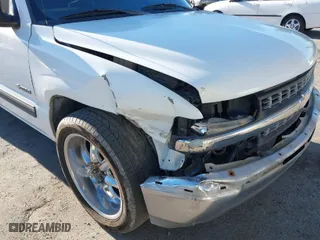 2002 Chevrolet Silverado 1500 LS with VIN 2GCEC19V221252888, listed as a IAAI auction lot 41735028 with 167,251 mi miles. Bid and sale history available at carsss.com. Image 6.