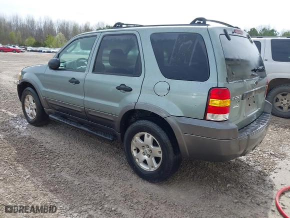 2006 Ford Escape XLT with VIN 1FMYU93166KB46038, listed as a IAAI auction lot 41877801 with 278,459 mi miles. Bid and sale history available at carsss.com. Image 3.