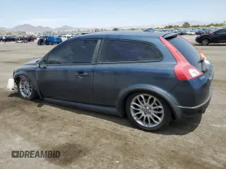 2008 Volvo C30 Version 1.0 z VIN YV1MK672682067301, wystawiony jako Copart lot #64228674 z przebiegiem 150 403 mil mil oraz Szkody całkowita. Historia ofert i sprzedaży dostępna na DreamBid. Obrazek 2.