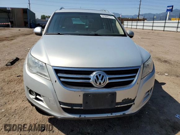 2010 Volkswagen Tiguan S с VIN WVGBV7AXXAW520599, выставлен на аукционе Copart как лот 62006315 с пробегом 143 877 миль миль и Чистый • Clean title. История ставок и продаж доступна на DreamBid. Изображение 5.