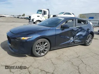 2019 Mazda Mazda3 Hatchback w/Preferred Pkg with VIN JM1BPAMM0K1139338, listed as a Copart auction lot 43773725 with 45,138 mi miles and Salvage Title. Bid and sale history available at carsss.com. Image 1.