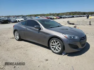 2013 Hyundai Genesis Coupe Premium z VIN KMHHT6KD6DU092948, wystawiony jako Copart lot #53018515 z przebiegiem Nie podano mil oraz Szkody całkowita. Historia ofert i sprzedaży dostępna na DreamBid. Obrazek 4.