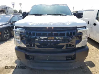 2020 Ford F-250 XL with VIN 1FT7W2BT2LED04826, listed as a Copart auction lot 63795475 with 140,668 mi miles and Salvage title. Bid and sale history available at DreamBid. Image 5.