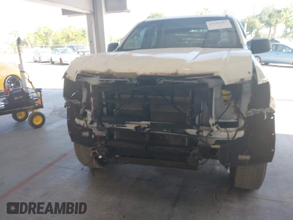 2015 GMC Canyon 2WD z VIN 1GTG5AEA8F1256722, wystawiony jako IAAI lot #42159367 z przebiegiem 140 963 mil mil oraz . Historia ofert i sprzedaży dostępna na DreamBid. Obrazek 13.