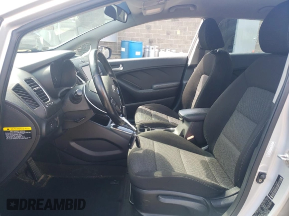 2018 Kia Forte LX with VIN KNAFK5A89J5745238, listed as a Copart auction lot 70489204 with 112,141 mi miles and Salvage Title. Bid and sale history available at DreamBid. Image 7.