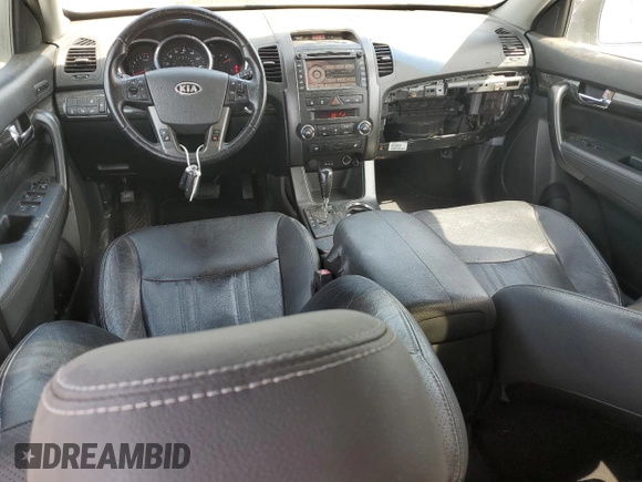2013 Kia Sorento EX with VIN 5XYKUDA23DG411929, listed as a Copart auction lot 54327335 with 141,926 mi miles and Clean Title. Bid and sale history available at carsss.com. Image 8.