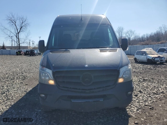 2016 Mercedes-Benz Sprinter Cargo Van Worker with VIN WD3PE8CD7GP185706, listed as a Copart auction lot 49659995 with 90,116 mi miles and Clean Title. Bid and sale history available at carsss.com. Image 5.