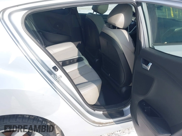 2012 Hyundai Veloster w/Gray Int with VIN KMHTC6AD3CU029042, listed as a IAAI auction lot 41416442 with 109,968 mi miles and . Bid and sale history available at DreamBid. Image 8.
