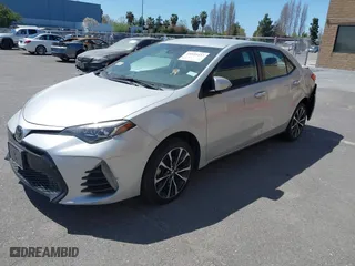 2019 Toyota Corolla L with VIN 5YFBURHE8KP882089, listed as a IAAI auction lot 39545437 with 117,129 mi miles. Bid and sale history available at carsss.com. Image 17.