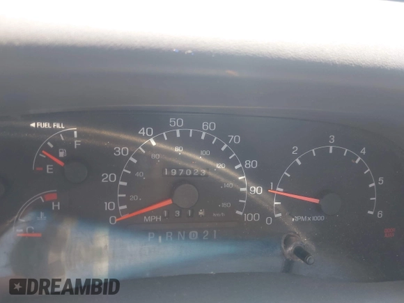 2000 Ford F-250 XL with VIN 1FTNF20LXYEB05380, listed as a IAAI auction lot 42828261 with 197,023 mi miles and . Bid and sale history available at DreamBid. Image 7.