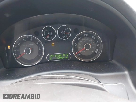 2008 Ford Taurus X SEL with VIN 1FMDK02WX8GA39402, listed as a IAAI auction lot 42156528 with 135,034 mi miles and . Bid and sale history available at DreamBid. Image 7.