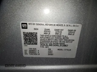 2024 GMC Terrain SLE z VIN 3GKALMEG0RL372967, wystawiony jako Copart lot #59143945 z przebiegiem 26 511 mil mil oraz Czysty tytuł • Clean title. Historia ofert i sprzedaży dostępna na DreamBid. Obrazek 13.