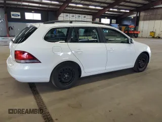 2014 Volkswagen Jetta SportWagen TDI w/Sunroof & Nav with VIN 3VWPL7AJ3EM611339, listed as a Copart auction lot 54204965 with 142,231 mi miles and Clean Title. Bid and sale history available at carsss.com. Image 3.