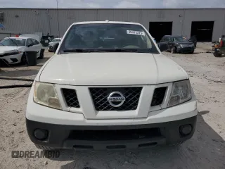 2013 Nissan Frontier SV with VIN 1N6AD0ER0DN756322, listed as a Copart auction lot 60475375 with 111,110 mi miles and Salvage title. Bid and sale history available at DreamBid. Image 5.
