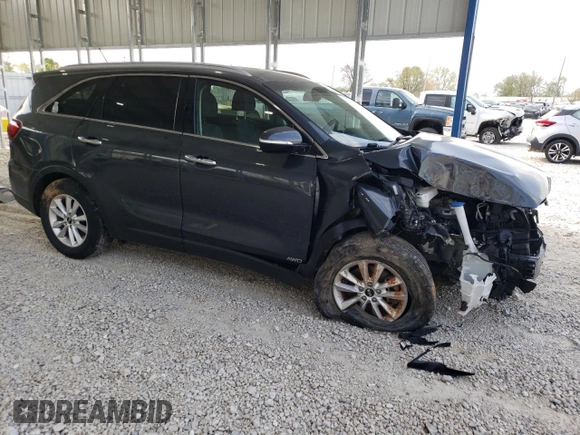 2020 Kia Sorento LX with VIN 5XYPGDA39LG698939, listed as a Copart auction lot 52677275 with 102,366 mi miles and Salvage Title. Bid and sale history available at carsss.com. Image 4.