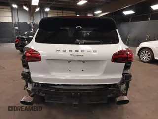 2015 Porsche Cayenne Diesel with VIN WP1AF2A24FLA38044, listed as a IAAI auction lot 41741695 with 114,214 mi miles and . Bid and sale history available at DreamBid. Image 17.