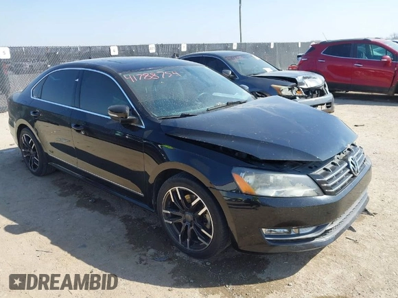 2015 Volkswagen Passat SEL Premium z VIN 1VWCV7A30FC024271, wystawiony jako IAAI lot #41788754 z przebiegiem 108 278 mil mil oraz . Historia ofert i sprzedaży dostępna na DreamBid. Obrazek 1.
