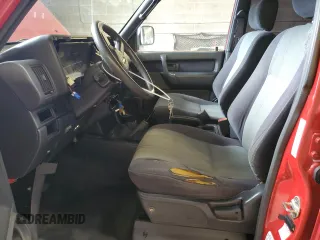 1993 Isuzu Trooper S z VIN JACDH58V2P7912099, wystawiony jako Copart lot #65121945 z przebiegiem 201 520 mil mil oraz Szkoda całkowita • Salvage title. Historia ofert i sprzedaży dostępna na DreamBid. Obrazek 7.