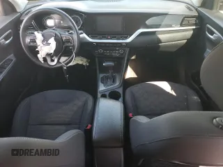 2020 Kia Niro LX with VIN KNDCB3LC6L5394187, listed as a Copart auction lot 45943335 with 163,704 mi miles and Salvage Title. Bid and sale history available at carsss.com. Image 8.