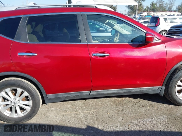 2015 Nissan Rogue S with VIN 5N1AT2MT1FC770397, listed as a IAAI auction lot 41599455 with 84,637 mi miles. Bid and sale history available at carsss.com. Image 13.