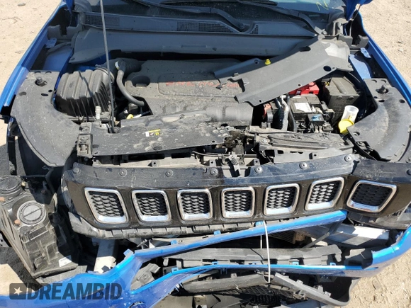 2020 Jeep Compass North z VIN 3C4NJDBB9LT255410, wystawiony jako Copart lot #56552915 z przebiegiem 38 959 mil mil oraz Szkoda całkowita • Salvage title. Historia ofert i sprzedaży dostępna na DreamBid. Obrazek 11.