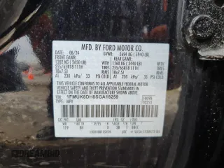 2025 Ford Explorer Active with VIN 1FMUK8DH8SGA18259, listed as a Copart auction lot 50043195 with 1,267 mi miles and Salvage Title. Bid and sale history available at carsss.com. Image 14.