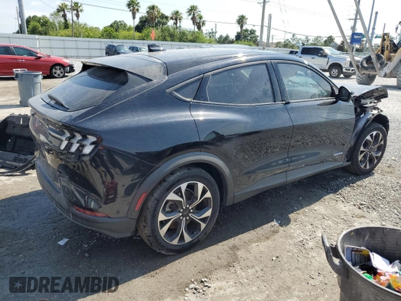 2024 Ford Mustang Mach-E Select z VIN 3FMTK1R49RMA03746, wystawiony jako Copart lot #57418845 z przebiegiem 8 788 mil mil oraz Szkoda całkowita • Salvage title. Historia ofert i sprzedaży dostępna na DreamBid. Obrazek 3.