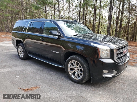 2017 GMC Yukon XL SLE with VIN 1GKS1FKC9HR221883, listed as a Copart auction lot 81000144 with 93,494 mi miles and Clean Title. Bid and sale history available at carsss.com. Image 4.